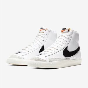 Nike Blazer Mid ‘77